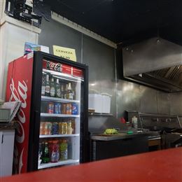 Los Laureles Supermarket