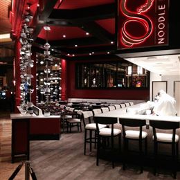 8 Noodle Bar